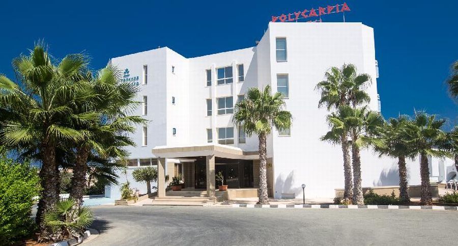 Polycarpia Hotel Pernera エクステリア 写真